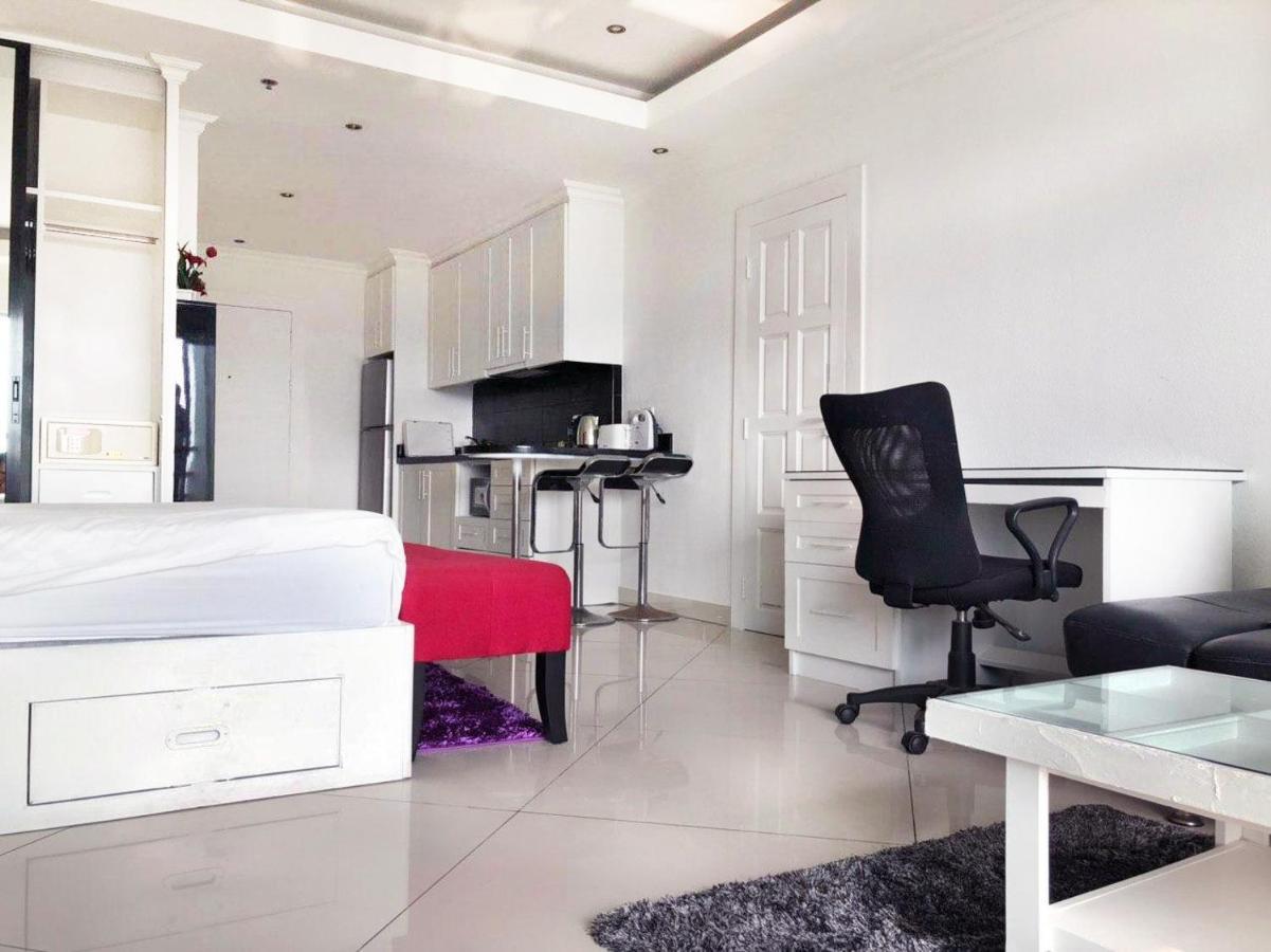 Vtsix At View Talay 6 Hotel Pattaya Ngoại thất bức ảnh