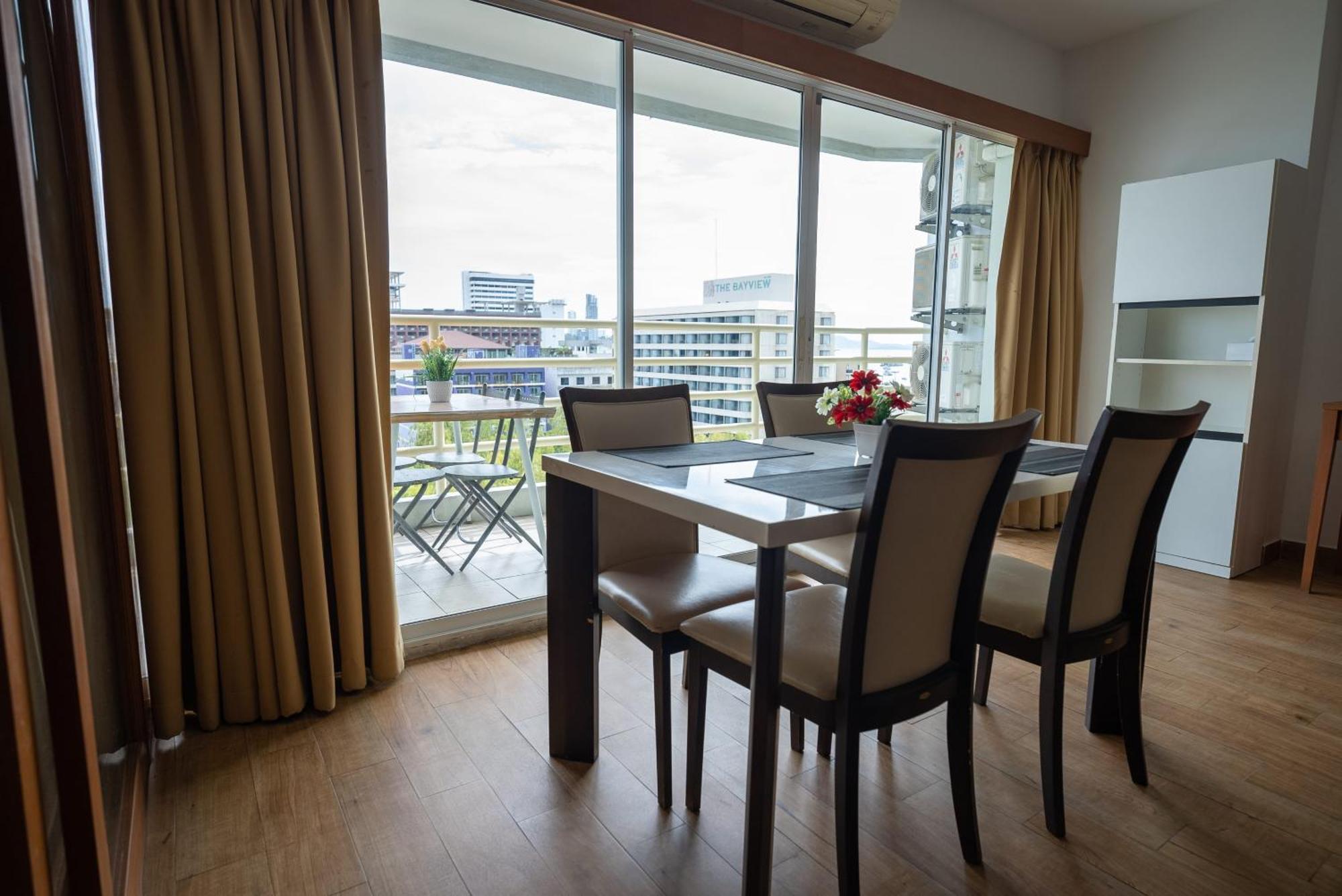 Vtsix At View Talay 6 Hotel Pattaya Ngoại thất bức ảnh